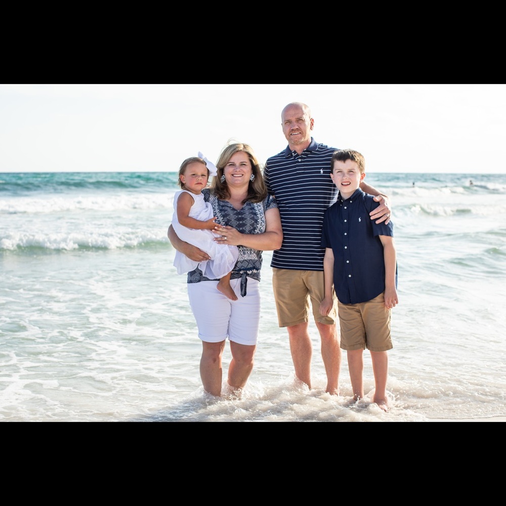 Meet your Posher, Elisa